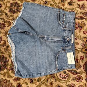 Abercrombie “the Loose”‎ Short